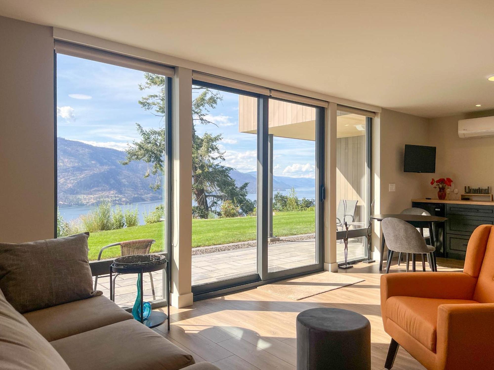 Kelowfornia Lakeview Retreat Келоуна Экстерьер фото