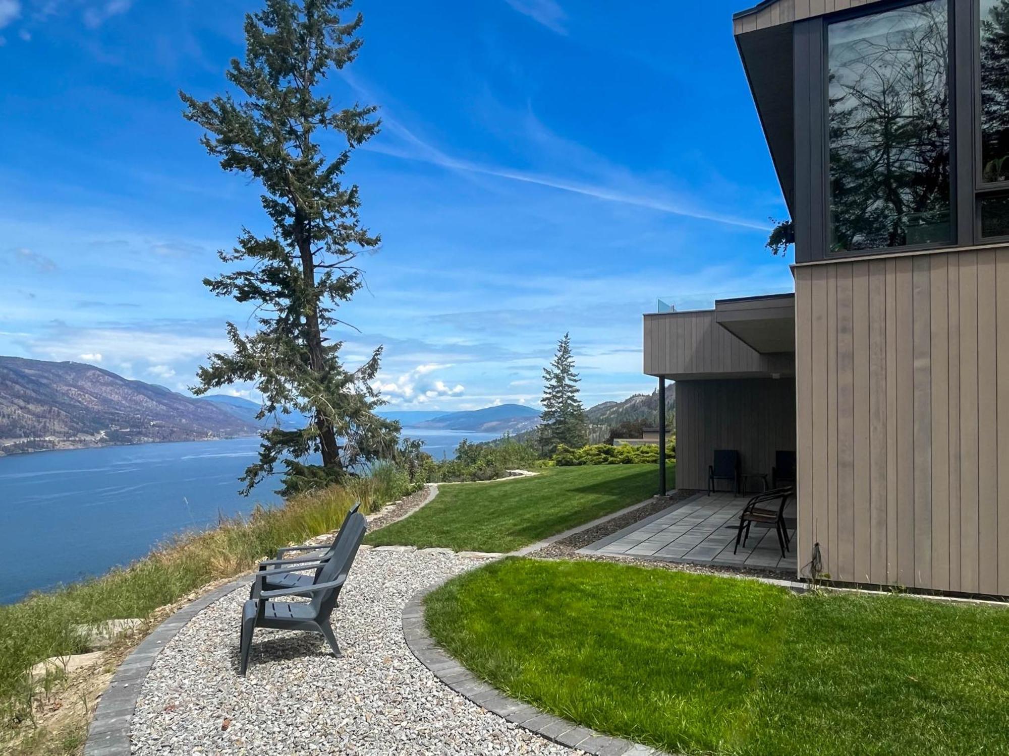 Kelowfornia Lakeview Retreat Келоуна Экстерьер фото